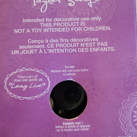 Taylor Swift X-mas Ornament - Picture 3 of 4